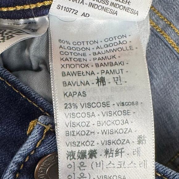 Levi's Blue Denim Classic Straight Jeans Plus Size 22W - Picture 11 of 12